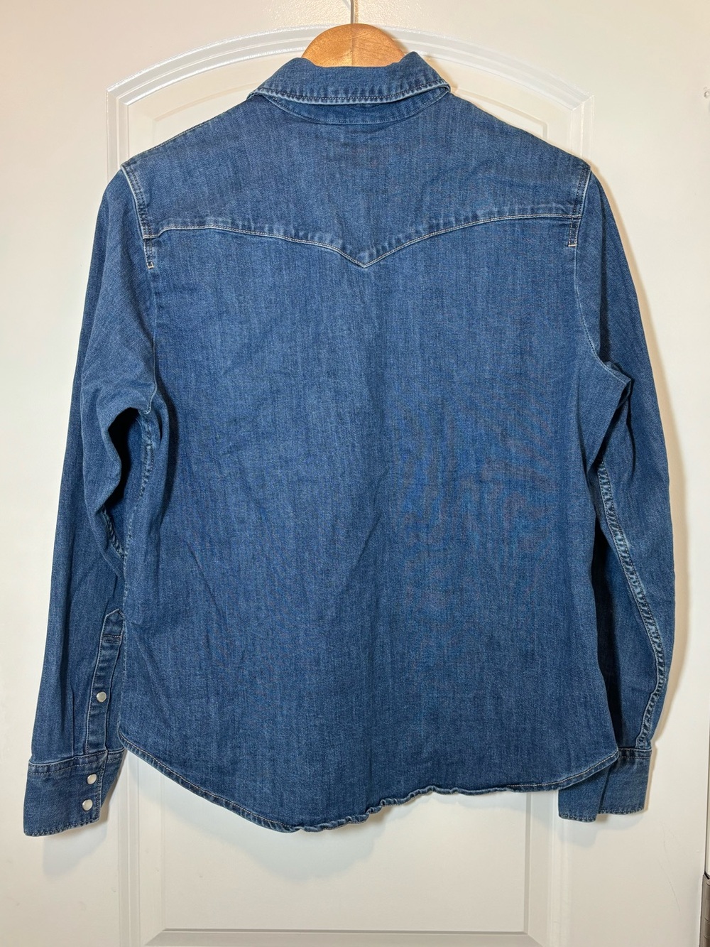 Levi's Blue Denim Western Snap Shirt - Picture 3 of 4
